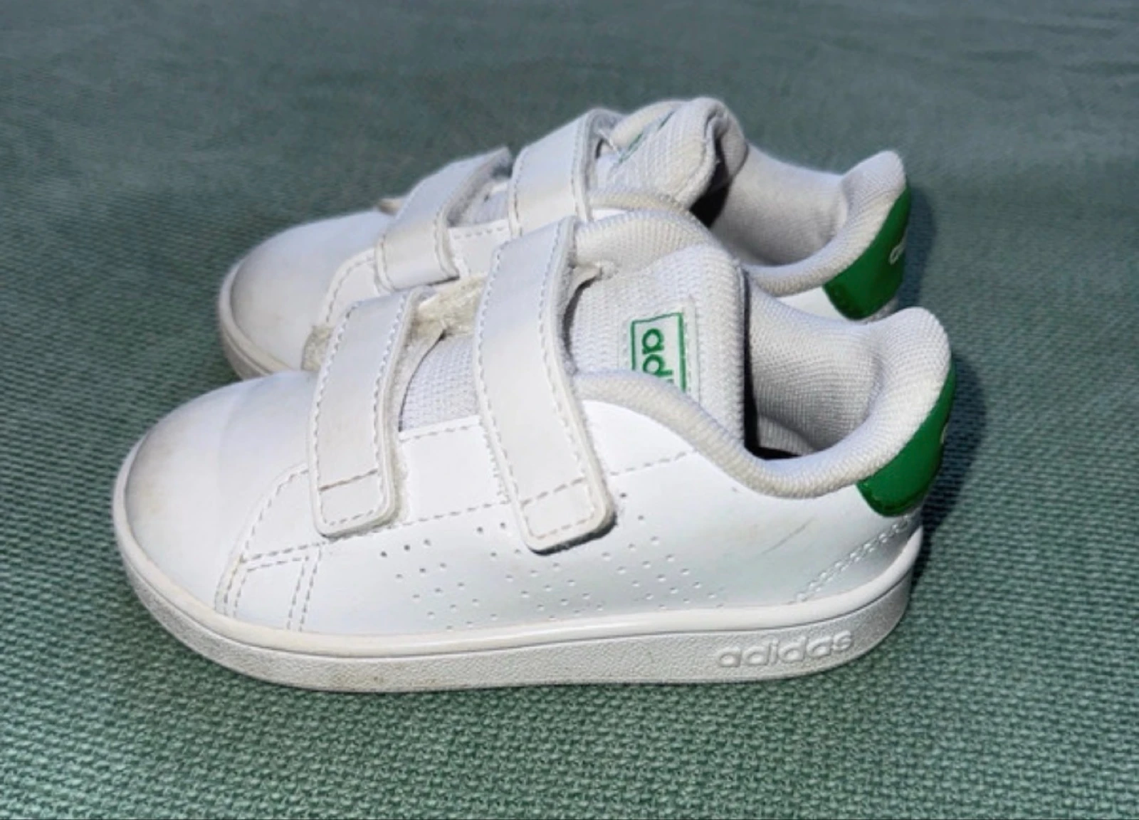 Tênis Adidas T22 Brancos com Defeito 👟 – photo 5